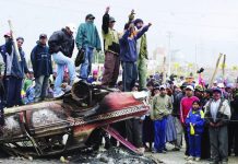 La insurrección de las piedras y los palos
